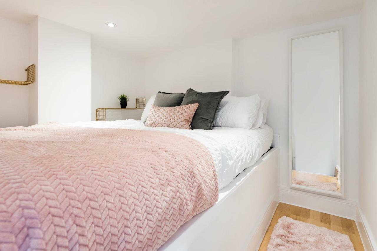 Stylish Hyde Park Apartment Лондон Экстерьер фото