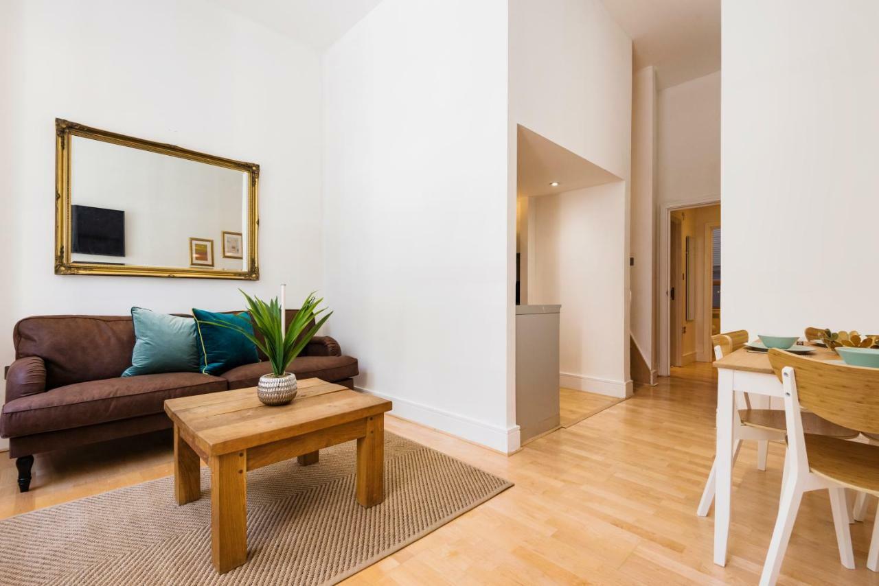 Stylish Hyde Park Apartment Лондон Экстерьер фото